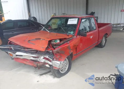 1986 Nissan 720 King Cab z USA, uszkodzony, nr VIN 1N6ND06S2GC340582